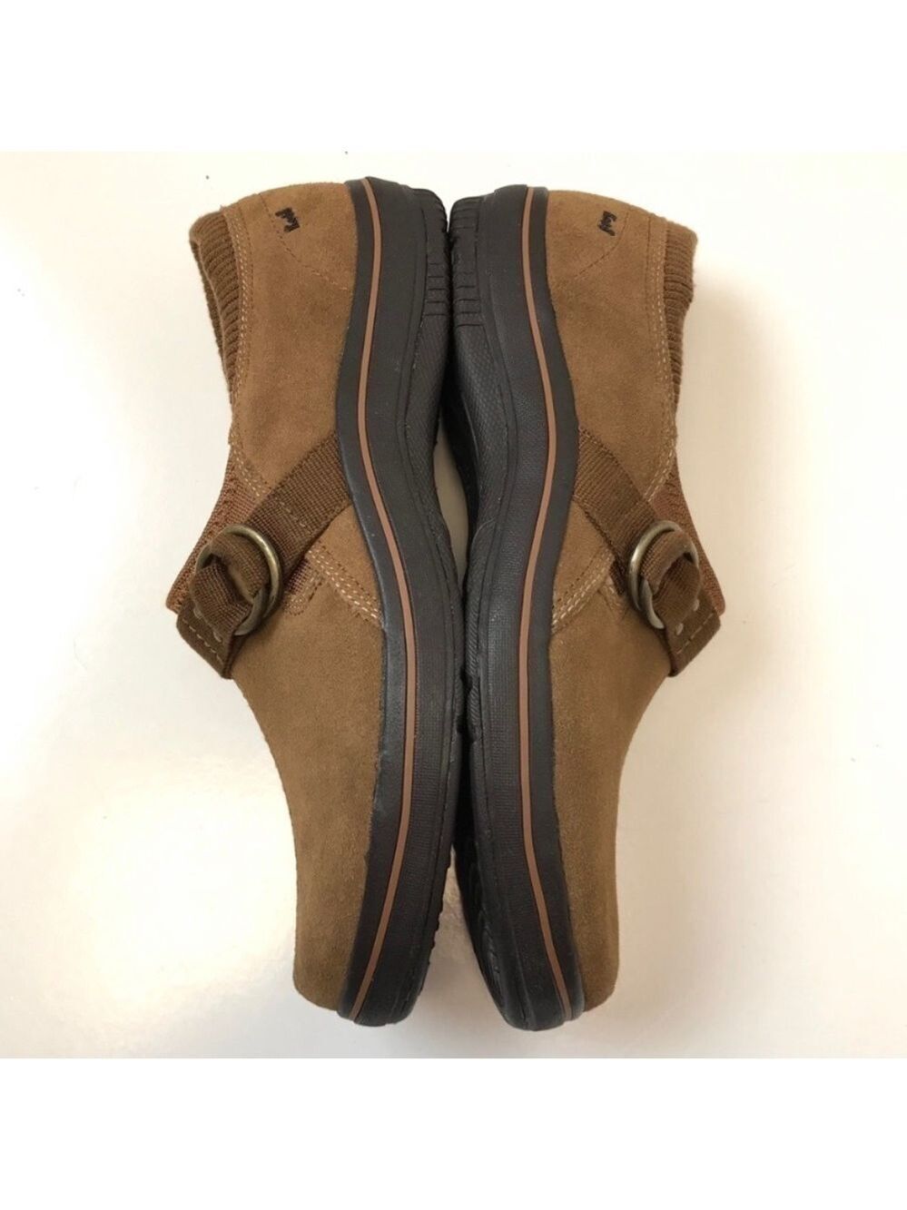 brown suede slip on loafers flats preppy neutral minimalist fall winter size 6.5